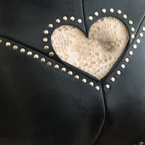 Meet your Posher, Eve - Picture 1 of 1